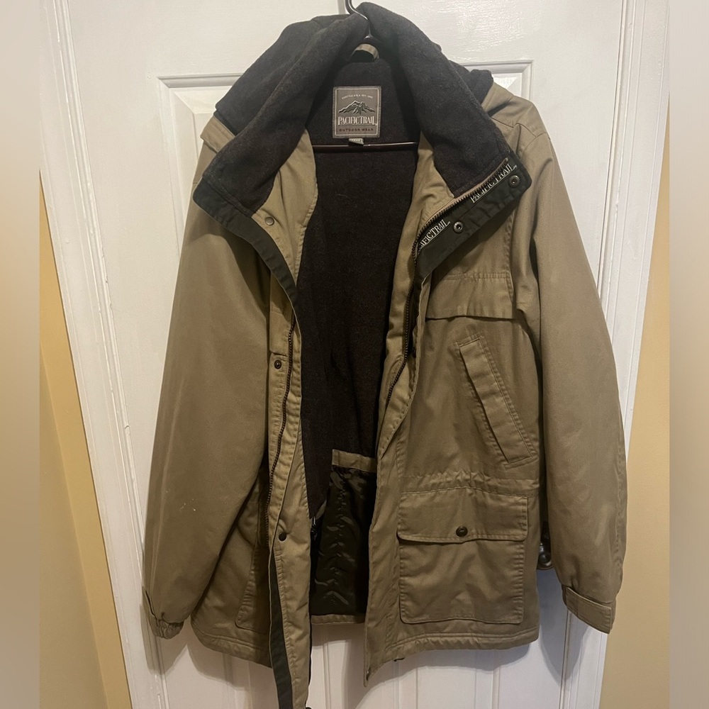 Great fall/winter jacket. Good quality